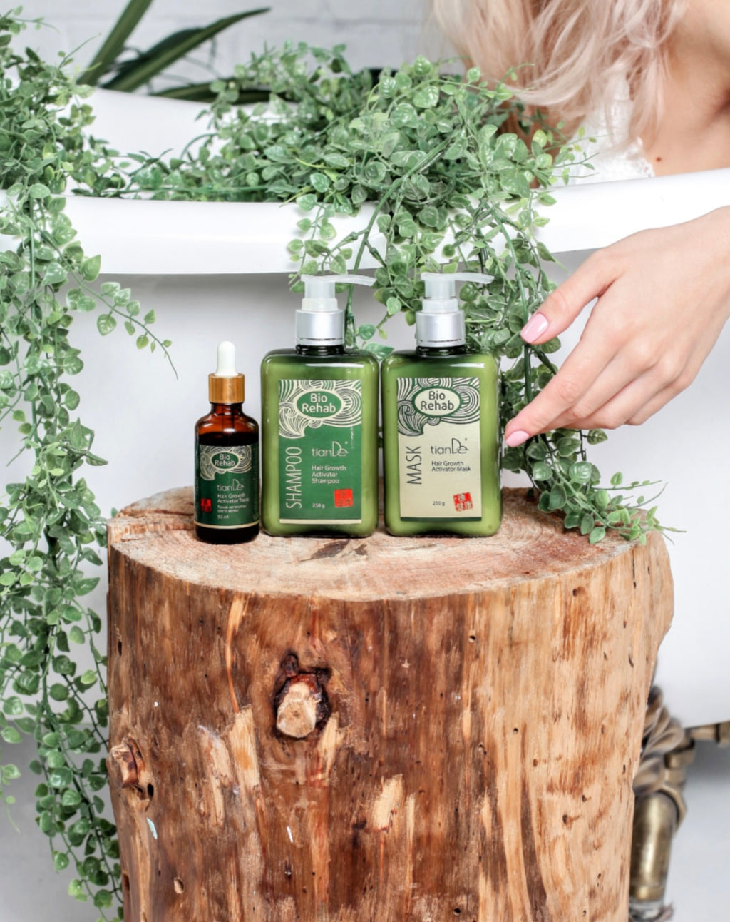 Șampon BioRehab -împotriva căderii părului și susținerea creșterii lui   Cod 23401